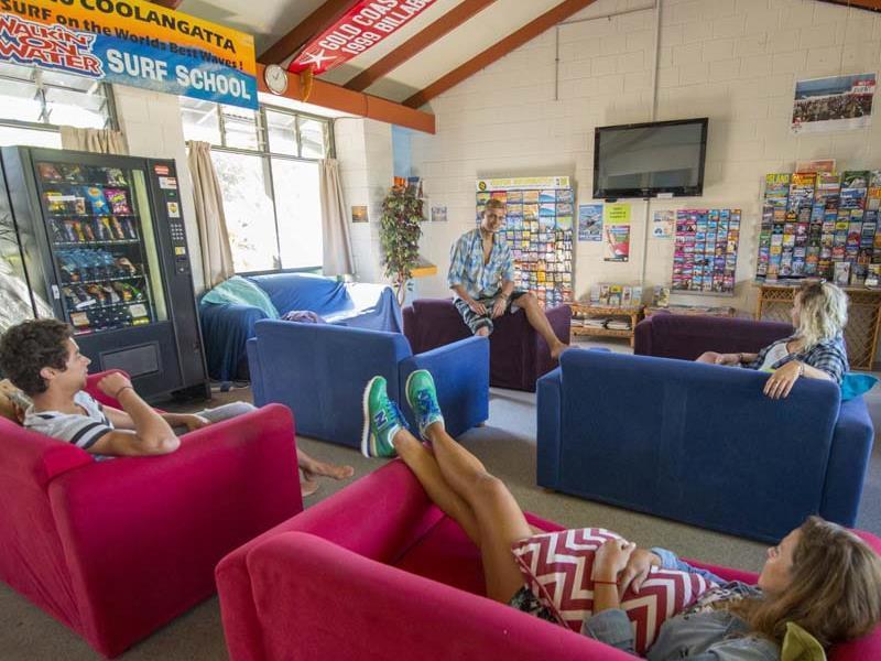 Yha Coolangatta Gold Coast Hostel Exterior foto