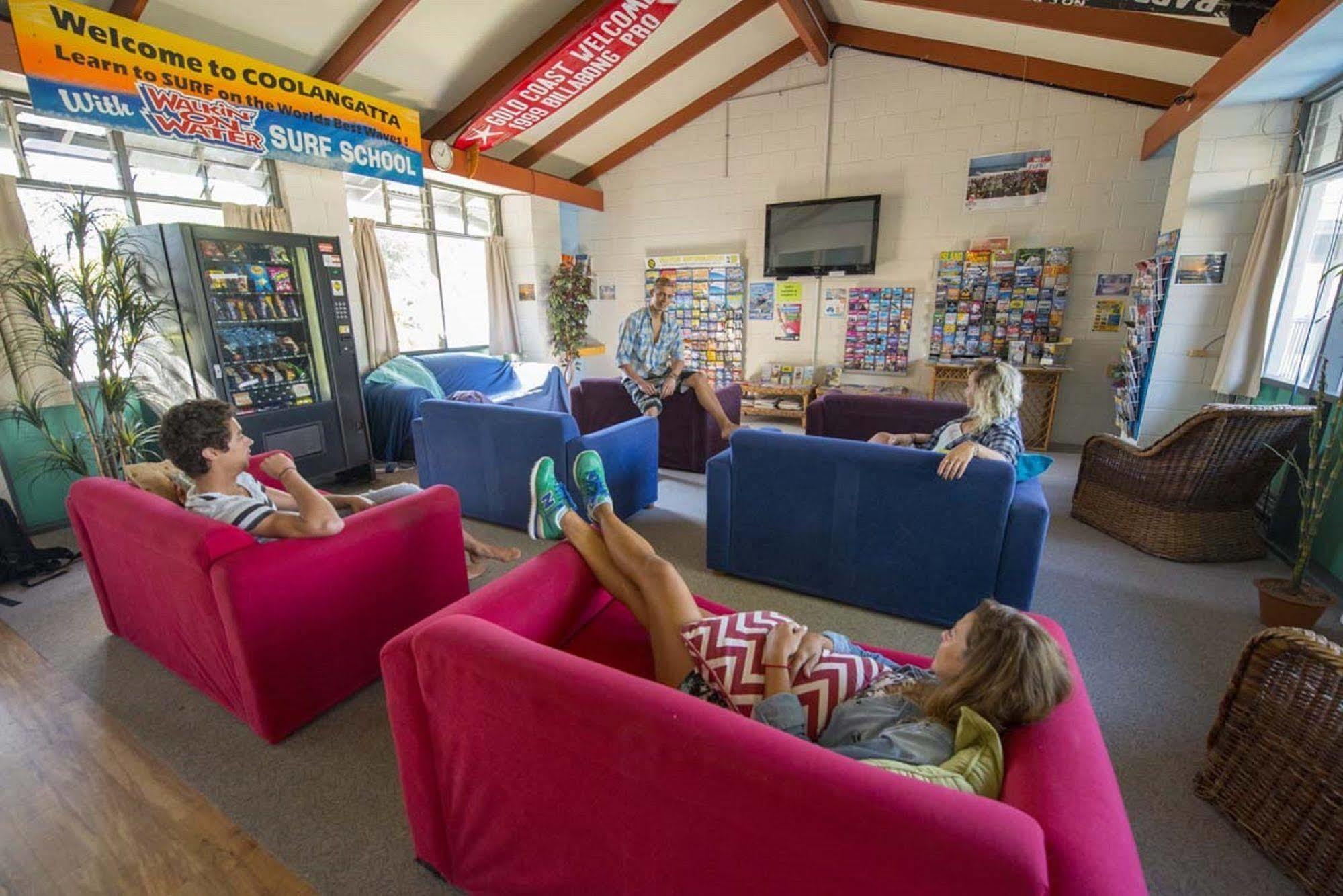 Yha Coolangatta Gold Coast Hostel Exterior foto